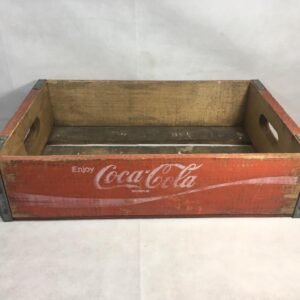 Antigua caja de madera de 12 botellas By Coca Cola USA 1960`s 45x30 cm