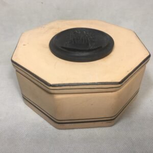 Joyero hexagonal “Zeus” By Cetrés Manises España 1960`s 16x16 cm