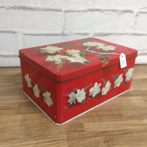 lata metálica Cola cao roja con rosas blancas