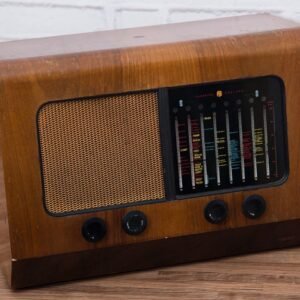 Radio MC. MICHAELmod. 85IU Nº serie117137 año 1951