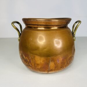Olla de fogón de doble asa en conte y asas de bronce ppos S.XX