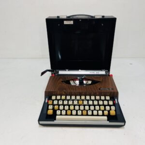 Radio máquina de escribir Royal 260 by  Toho Denhi Seiki Japón 1970’s