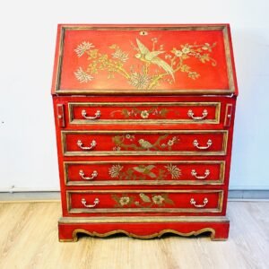 Chinoisserie Secretarie Shanxi en laca roja Chinoisse e incrustaciones dorés policromadas mediados S.XX
