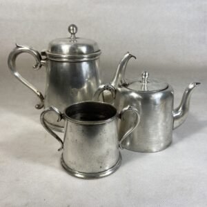 Exclusivo set de servicio de té de primera clase by Alex&Clark Co.LTD London since 1891 para la Atlantic Transport Line (1881-1931) durante el período 1912-1929