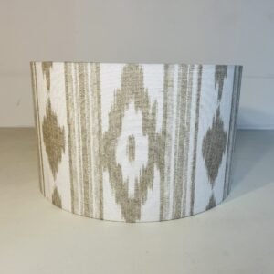 Pantalla Toffee Ikat by la Opalina