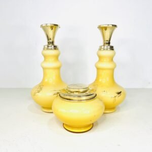Juego de tocador Ambergold en cristal verre opaline Francia 1950’s