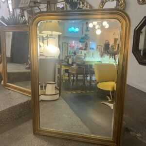 Espejo “ Garnier” en pan de oro Parisien y cristal biselado 80x110 cm 1950’s