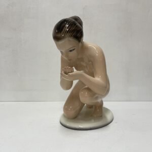 Escultura de la Niña desnuda de Favaro Cecchetto Italia 1970’s 38 cm
