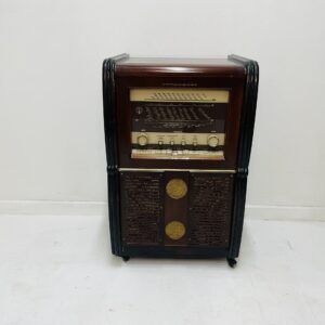 Mueble radio "Isabella" By Nordmende Alemania 1956