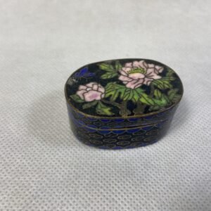 Cajita “Nifei”en esmalte cloissonnè