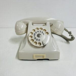 Teléfono Ericsson Ruen de la PTT Holanda Octubre 1963