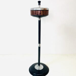 Cenicero de pie by Keiwa Japan 1970’s