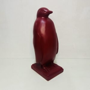 Escultura “ Penguin” by la Opalina basada en la Norleans Italia 1970’s 56 cm