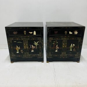 Pareja de mesas Chinoisseries “ Kangtong “ en marfiles nácar y jade China 1960’s 51x51x56 cm