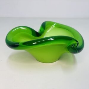 Verdi Cuore by M&M Murano Italia 1950’s 16x17 cm