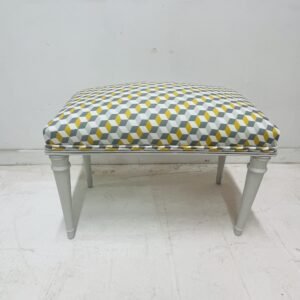 Escabel “ Kube” by La Opalina 64x38x50 cm