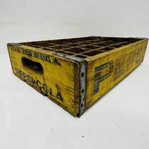 Antigua caja de Pepsi Cola Newport USA 1970’s 47x30 cm