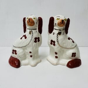 Pareja de perros Staffordshire by Arthur Wood Inglaterra 1960’s serial 4561 22 cm
