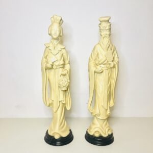 Antigua pareja de sabios chinos en marfilina Italia 1960’s 64 cm