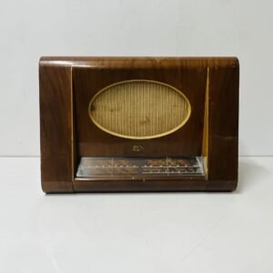 Radio “His Masters Voice” by The Gramophone Co. LTD Hayes-Middelsex Inglaterra 1940’s