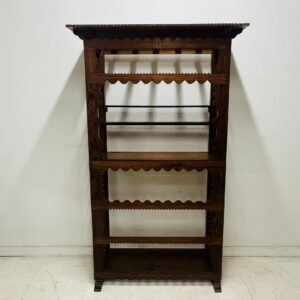 Platero canario en madera de tea principios S.XX 107x37x176 cm