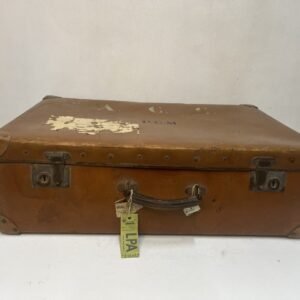Antigua maleta de viaje 1950’s etiquetas y marcas originales