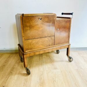 Barcart by Ilse Möbel Alemania 1960’s Pure art Decó design