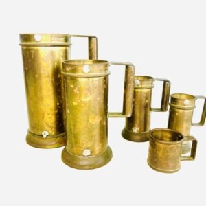 Conjunto de 5 mesuras para líquidos By A.Maggi Barcelona mediados S.XX
