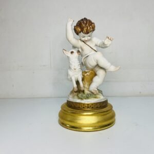 El Ángel Querubin y la oveja en porcelana fina de Algora España 1970’s 28 cm y base en pan de oro