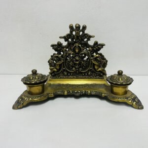 Antiguo tintero de escritorio Victoriano Inglaterra 1920’s en bronce tallado 30x29x20 cm