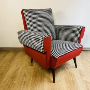 Sillón Club escandinavo “ Vogue” by la Opalina 1950’s en pata de gallo Scotland Tweed y Lyon Rouge