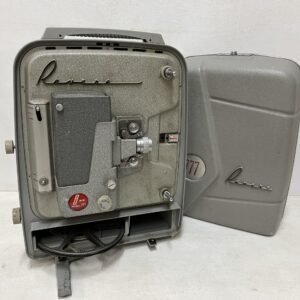 Proyector de cine Revere 777 de 8mm 1950’s