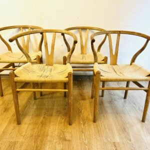 Sillas Wishbone CH24 by Carl Hansen edited