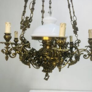 Chandelier Baroque “ Sevrier” en bronce tallado y cristal opalino Franxia finales S.XIX