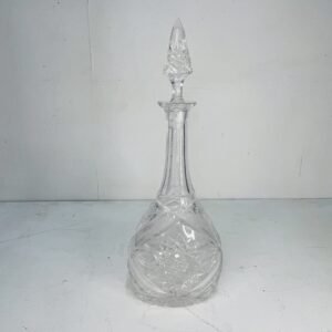 Licorera “ Madisse” en Glass Bohemian 24%Pbo Republica Checa 1950’s 39 cm 1960’s