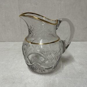 Jarra de cristal “ Girelle” en cristal de bohemia tallada y serigrafia de oro 1950’s