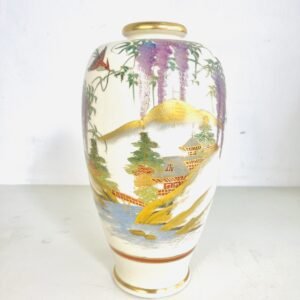 Jarrón japonés Kutani 1950’s en porcelana pintada a mano y oro 18K