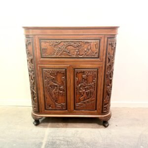 Mueble bar Qinzhan Chionisserie en madera de Iroko tallada 1950’s